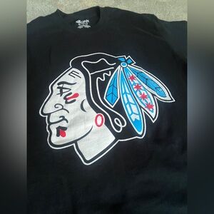 Men’s Blackhawks Tshirt
